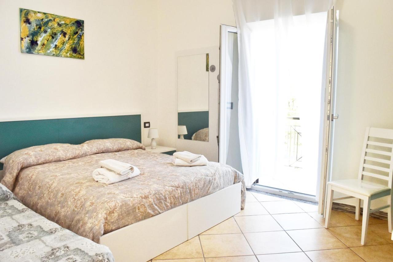 Bed & Breakfast Domus Pepe Scalea Exterior foto