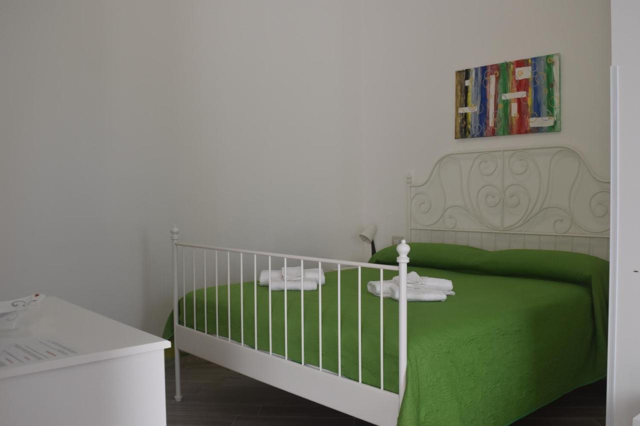 Bed & Breakfast Domus Pepe Scalea Exterior foto