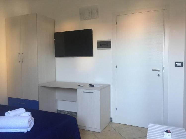 Bed & Breakfast Domus Pepe Scalea Exterior foto
