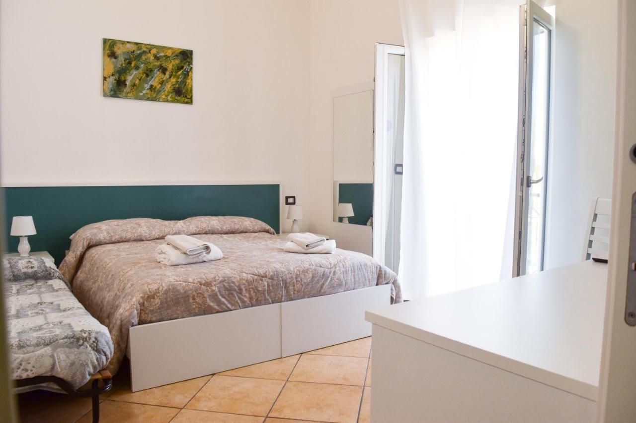 Bed & Breakfast Domus Pepe Scalea Exterior foto